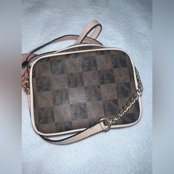 Michael kors crossbody - Picture 7 of 7